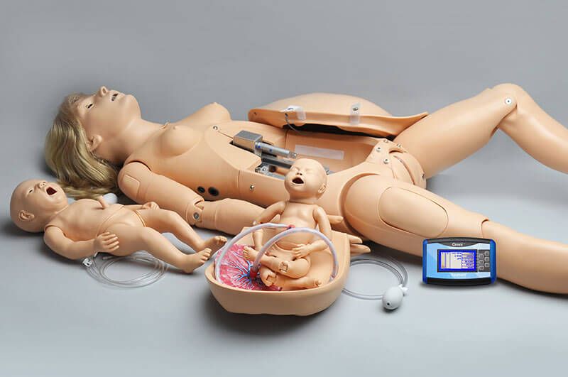 NOELLE S550 - Simulador de pacientes para cuidados maternos con OMNI