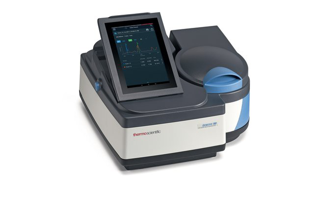 Espectrofotómetro GENESYS 180 UV-Vis Thermo Scientific 840309000 con accesorios