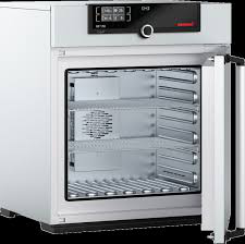 Estufa Universal de 110 litros, Circulación de aire forzado (Ventilador) / PANTALLA simple, 230V Memmert UF110