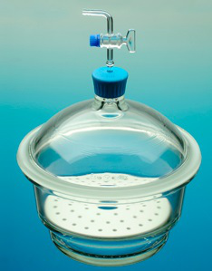 Desecador de vidrio con llave para vacío X 300 MM - ISOLAB 039.02.300