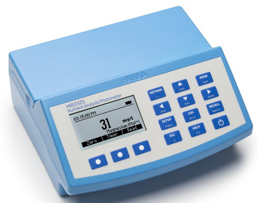 Fotómetro Hanna Instruments HI83325 con sonda pH y brazo soporte