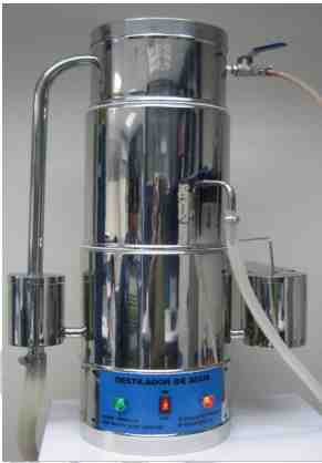 Destilador de agua de 1/2 galón por hora Fravill DES10020