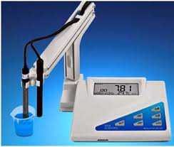 Medidor digital de mesa de PH/Conductividad/TDS/Temp y Salinidad Sper Scientific 860033