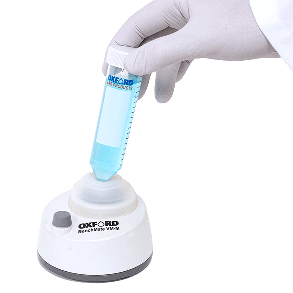 MINI MEZCLADOR DIGITAL VORTEX CON RANGO DE VELOCIDAD DE 2500 A 4500 RPM MARCA OXFORD BENCHMATE VM-M